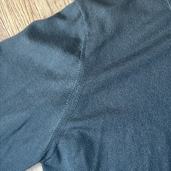 Burberry sweater - Picture 5 of 11